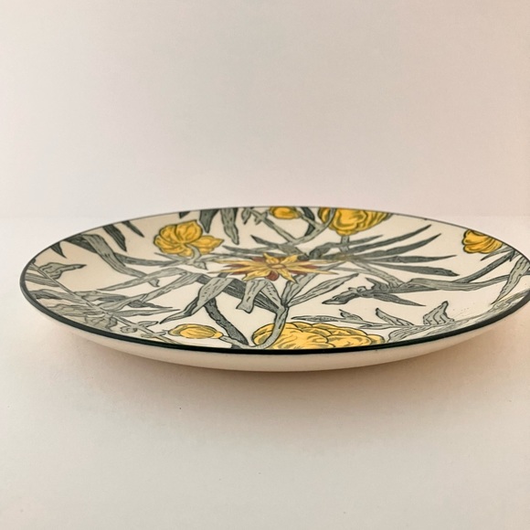 Tiffany & Co. Yellow Flowers Salad Plate, Made by MASON'S ® - Picture 4 of 15